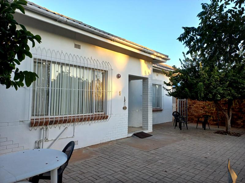 4 Bedroom Property for Sale in Vredendal Western Cape